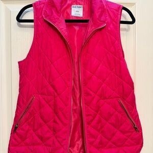 Old Navy Women's Bright Pink Quilted Vest